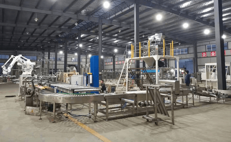 animall feed robot palletizing line