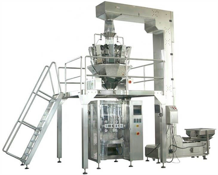 Automatic granule packaging machine with measuring cup feeding